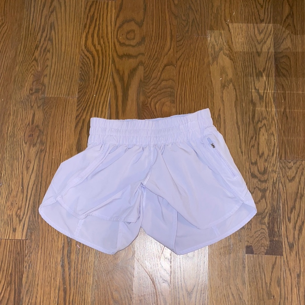 purple lululemon shorts !